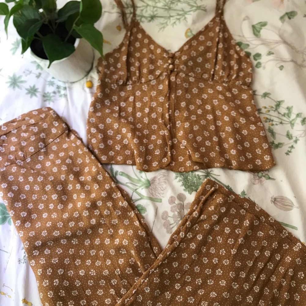 Blue Life Mustard Yellow Floral Set